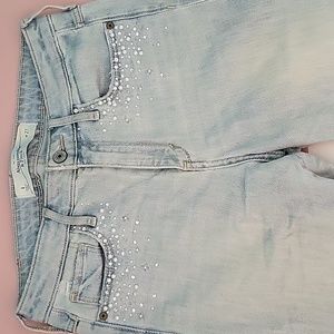Light wash A&F jeans.